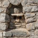 � un autoritratto di Tonino, una sorta di maschera apotropaica: ne troveremo numerose e alcune ci aiuteranno a capire perch� la �Torre degli spiriti� si chiama cos�